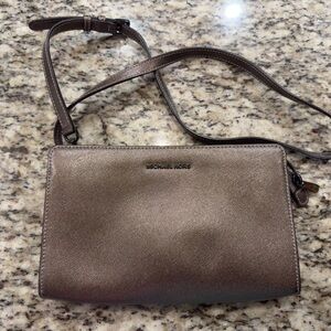Michael Kors crossbody